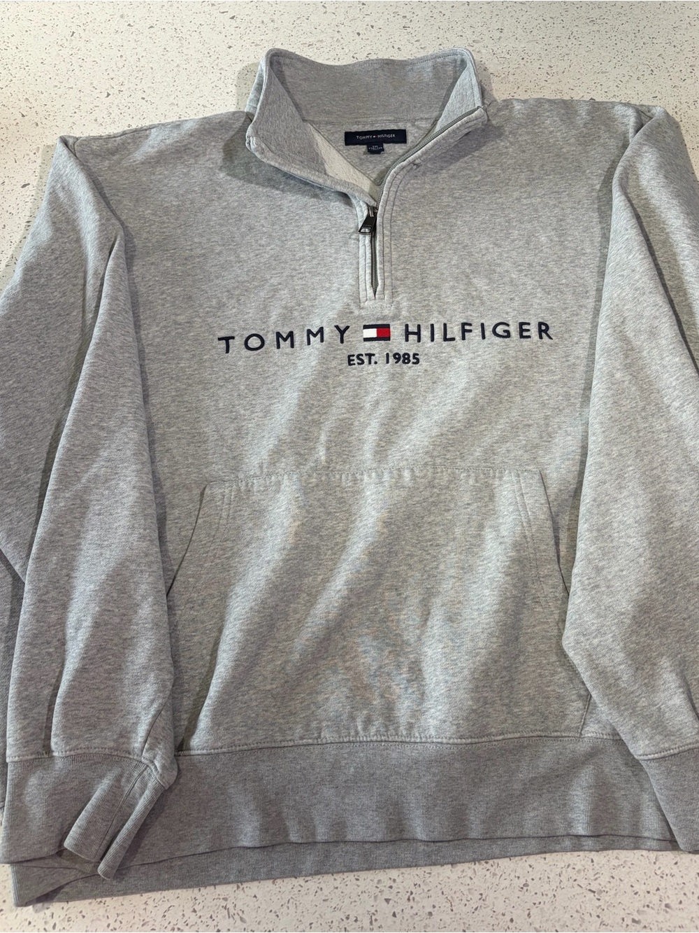 Tommy Hilfiger Men’s XXL Grey Logo Quarter Zip Sweatshirt Pullover